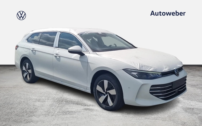 Volkswagen Passat cena 214020 przebieg: 5, rok produkcji 2024 z Chodzież małe 106